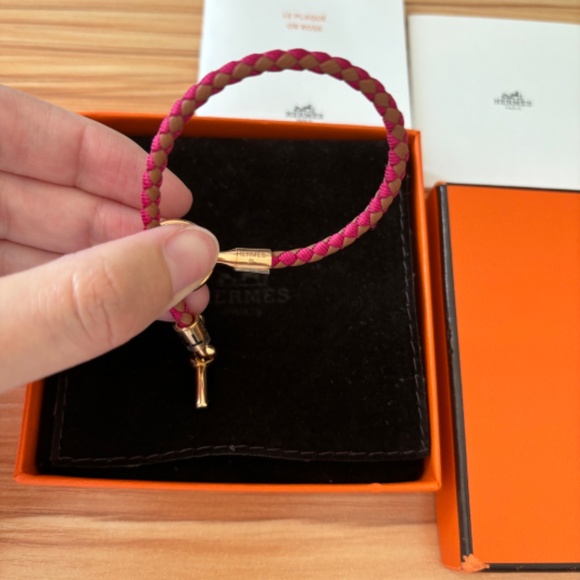 HERMÈS Leather Glenan Wrap Bracelet Rose - Picture 2 of 4